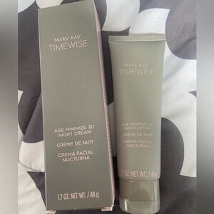 Mary Kay Age Minimizing Night Cream